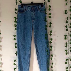high rise dark blue straigh leg mom jeans